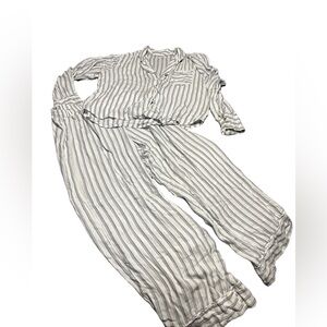 Sneak peek pajama set